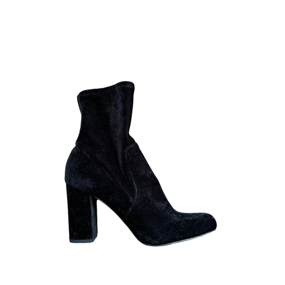 Lord & Taylor 424 Grant Velvet Sockboots - Picture 2 of 5